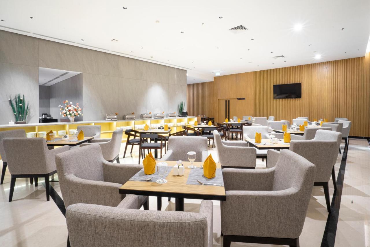 Hotel Golden Tulip Pontianak Zewnętrze zdjęcie