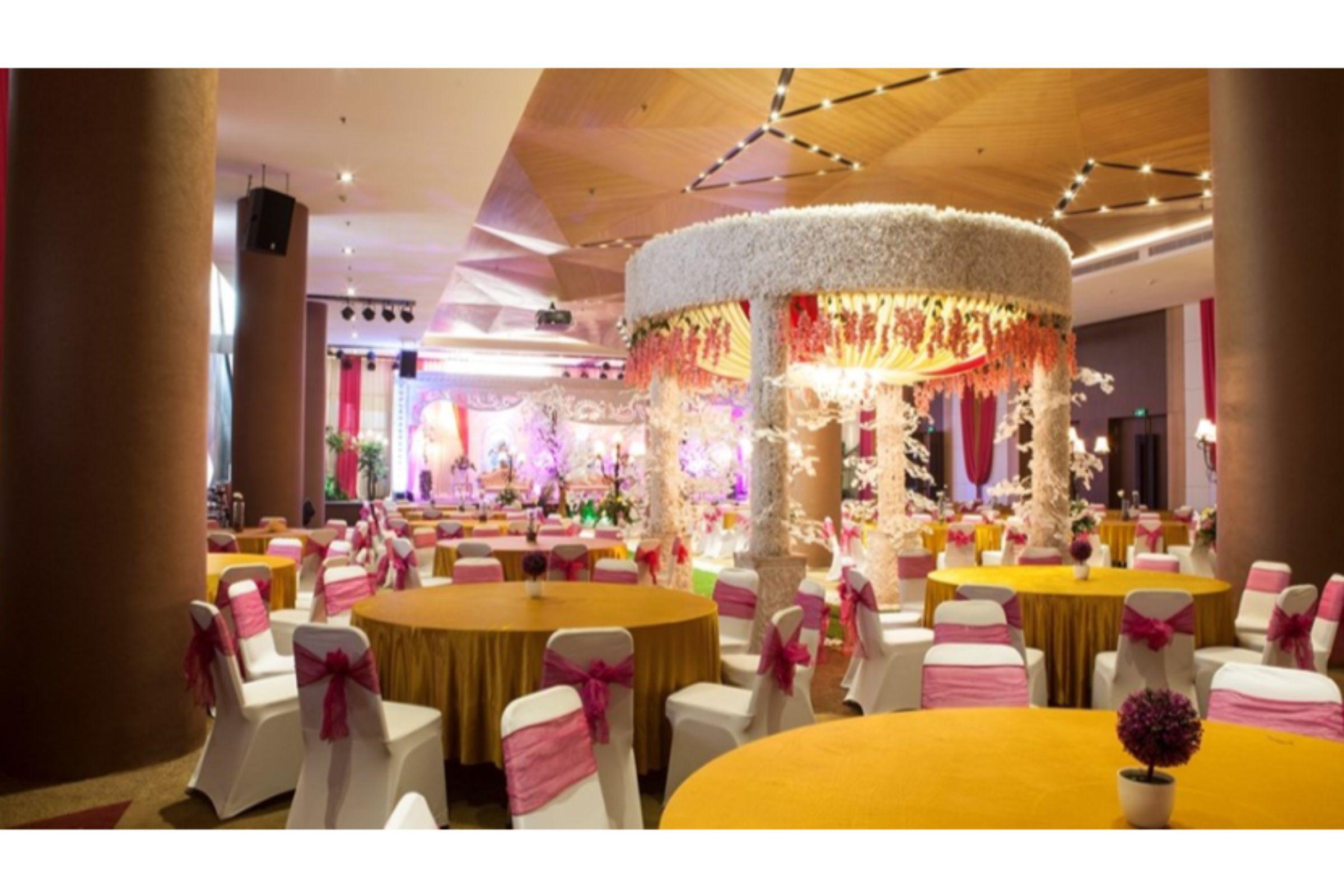 Hotel Golden Tulip Pontianak Zewnętrze zdjęcie