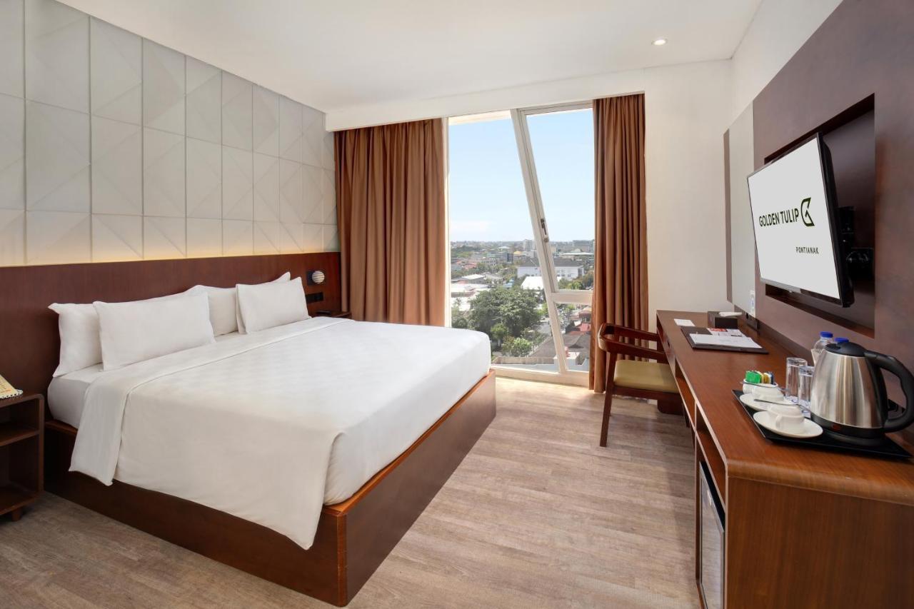 Hotel Golden Tulip Pontianak Zewnętrze zdjęcie