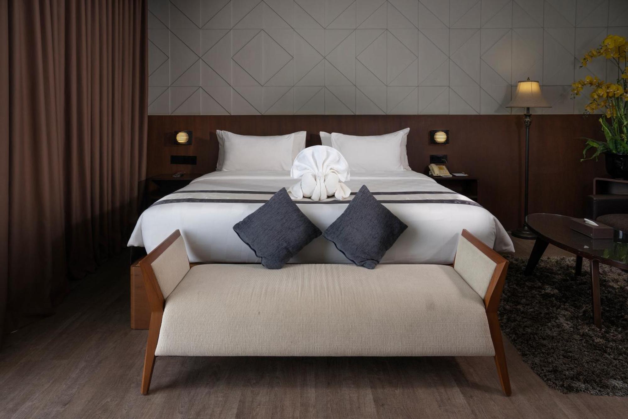 Hotel Golden Tulip Pontianak Zewnętrze zdjęcie